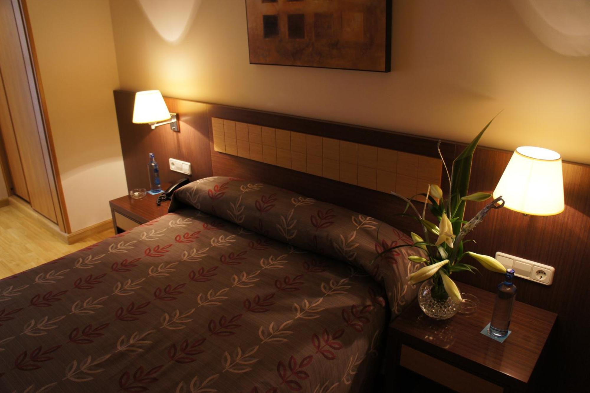 Tch Hotel Lorquí Eksteriør bilde